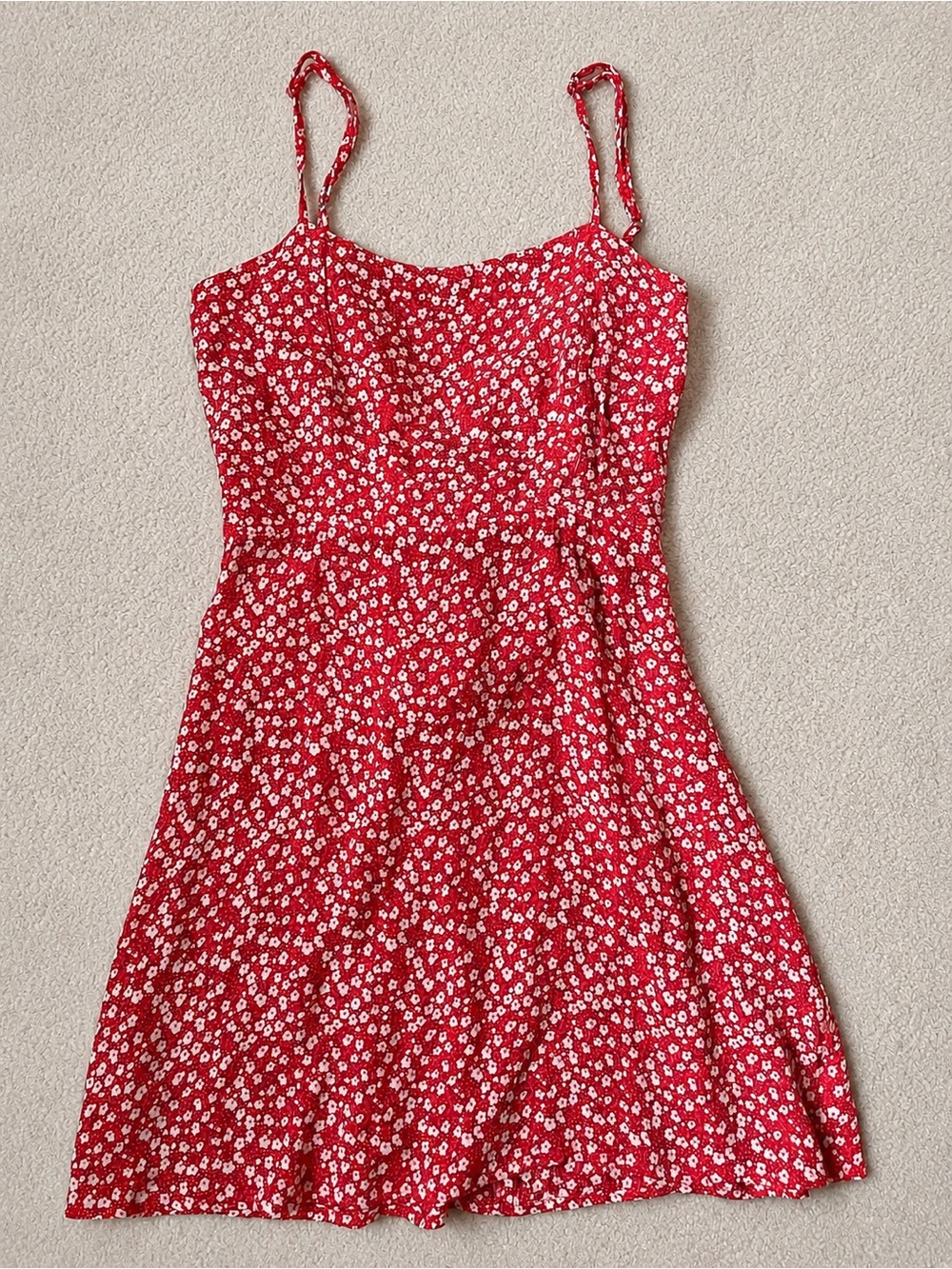 🛍️ 2/$30 | Faithfull the Brand Red Floral Mini Dress Open Tie Back